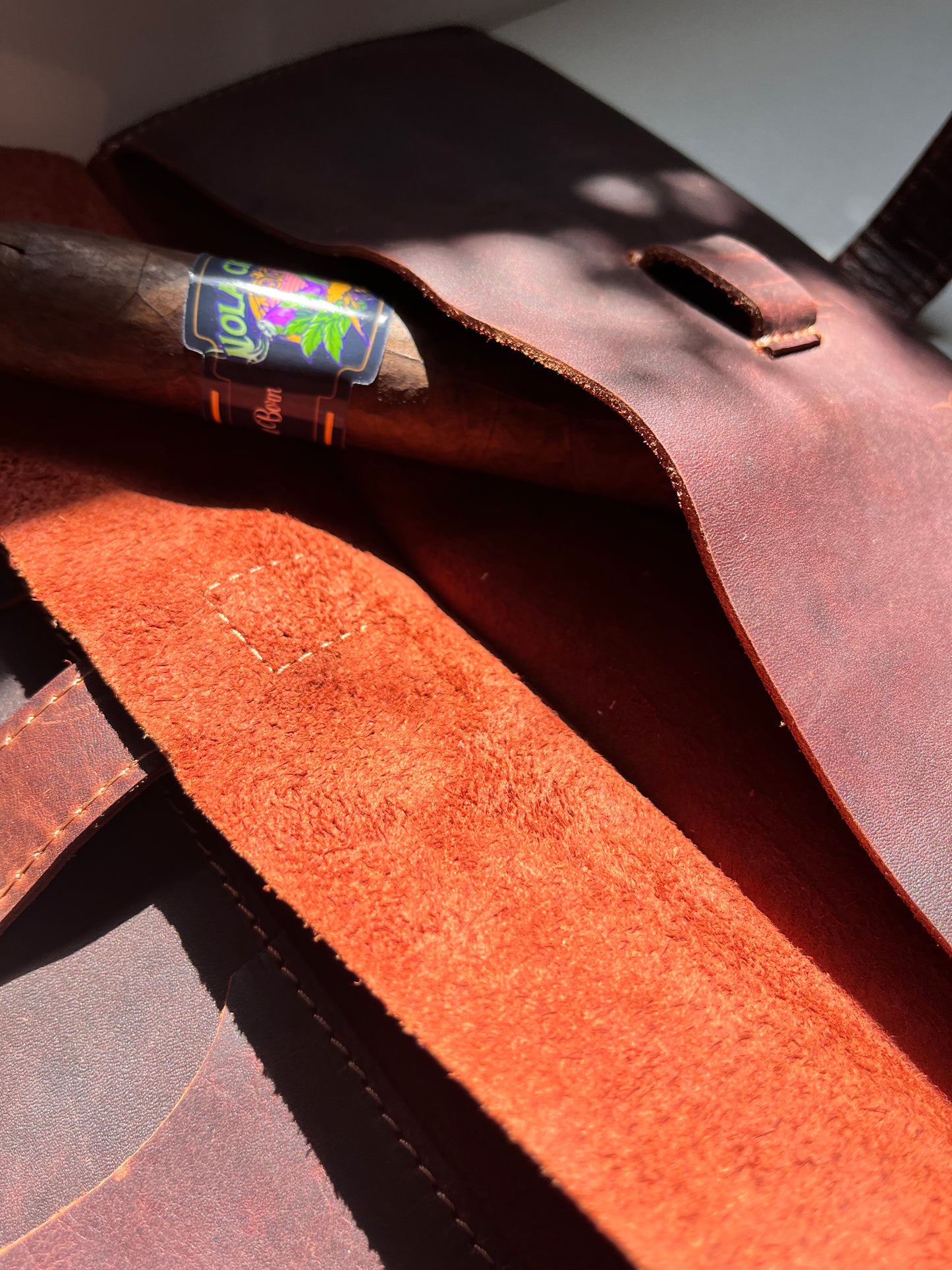 Custom Leather Cigar Case